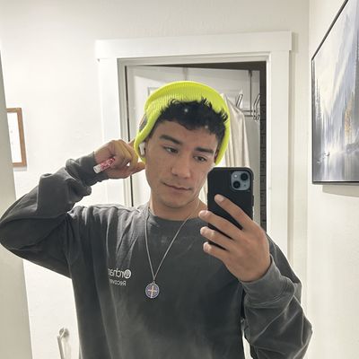 Gabriel, 25