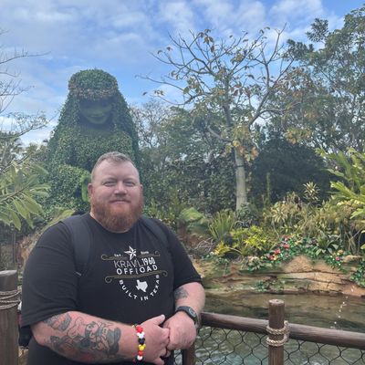 Vincent, 38