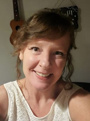 Wendy, 48