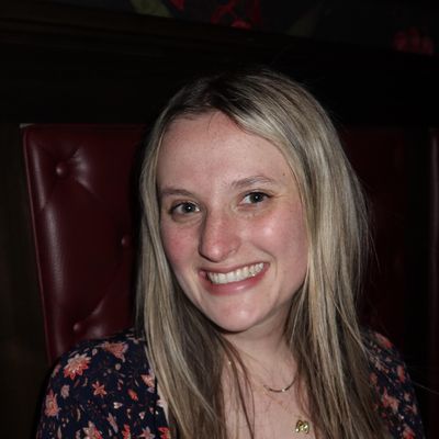 Molly, 25