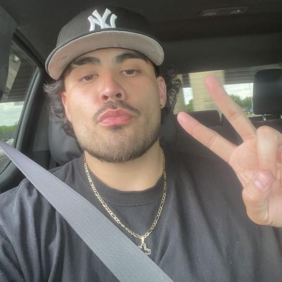 Johan, 25
