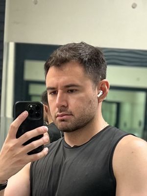 Angel, 32