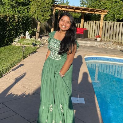Christina, 30