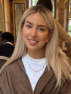 Victoria, 30