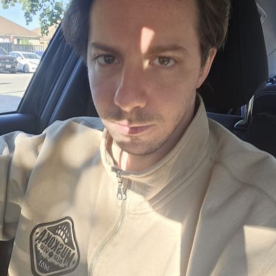 Jonathan, 37