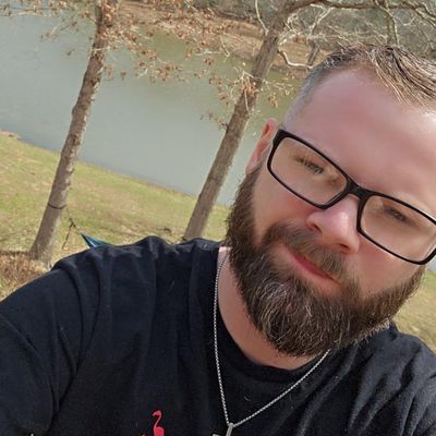 Liam, 27