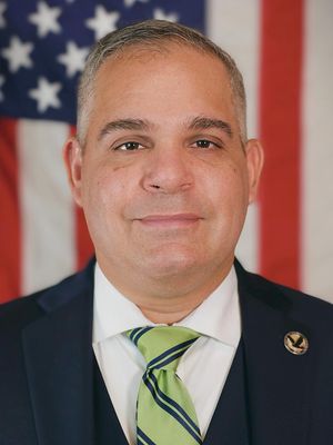 Mike, 44
