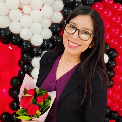 Evelin, 40