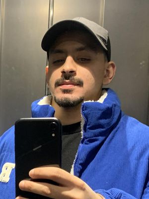 Moncef, 26