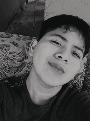Chris, 19