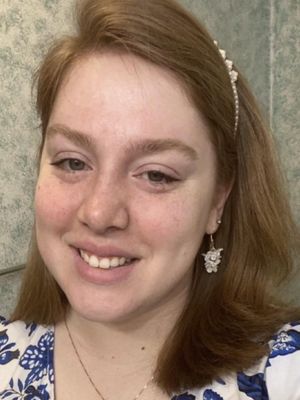 Madeline, 28