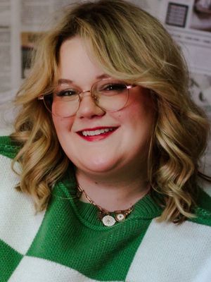 Hannah, 23