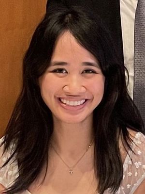Cindy, 26