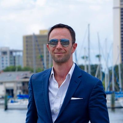 Ryan, 38