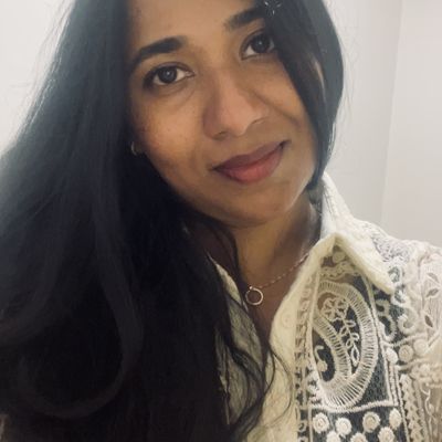 Amala, 31
