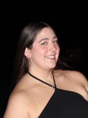 Maddie, 23