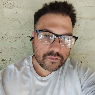 Salvatore, 43