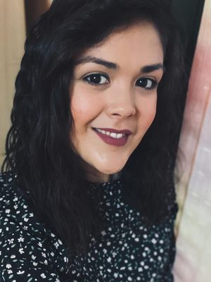 Ylenia, 30