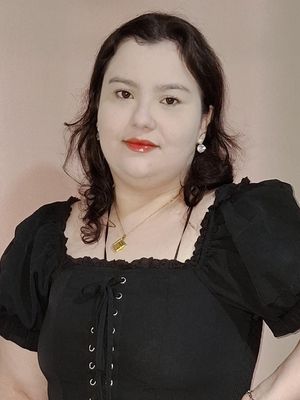Thamires, 28