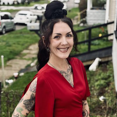 Courtney, 38