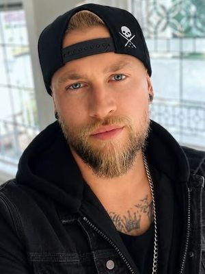 James, 40