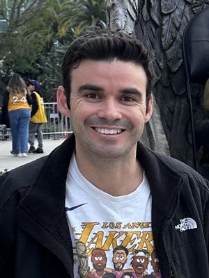 Tommy, 34