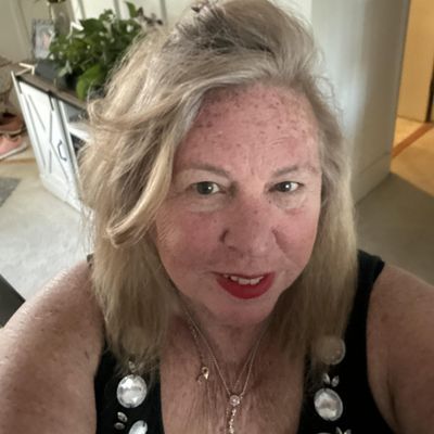 Marcia, 76