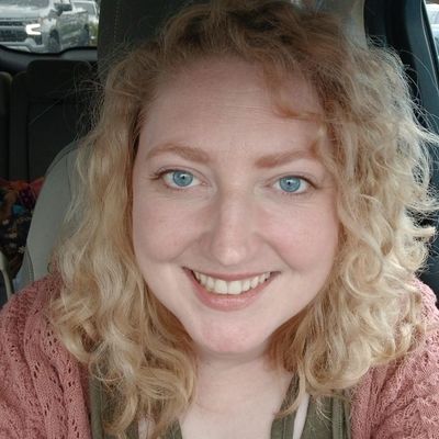 Katie, 32