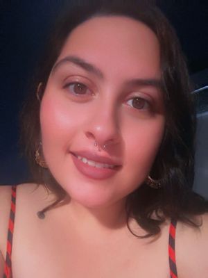 Julisa, 28