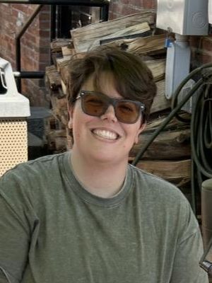 Kayla, 28