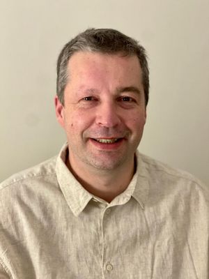 Andre, 47