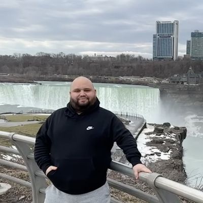 Anthony, 37