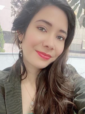 Carolina, 36