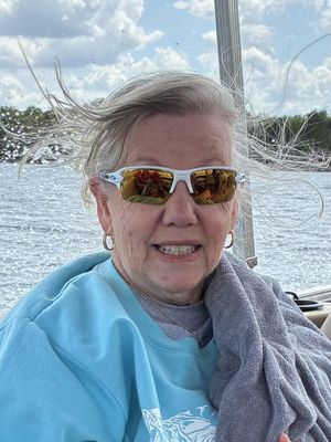 Cindy, 70
