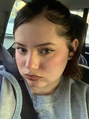 Faby, 19