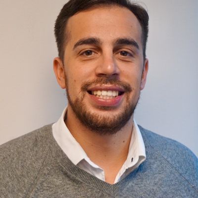 Lorenzo, 37
