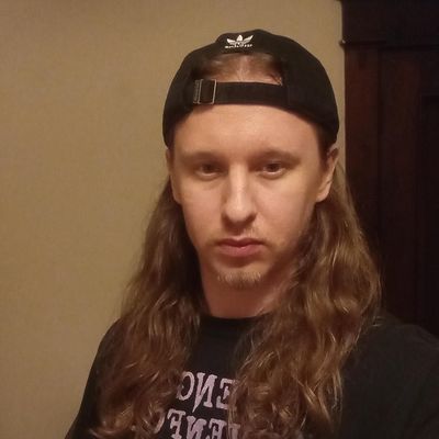 Jarek, 33