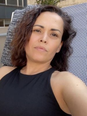 Sandra, 45