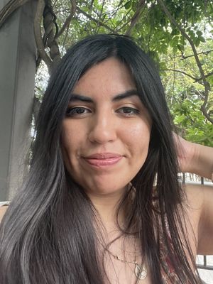 Brenda, 35