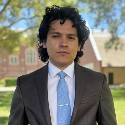 Julian, 23