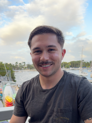 Julian, 22
