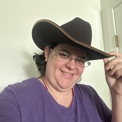 Amy, 38