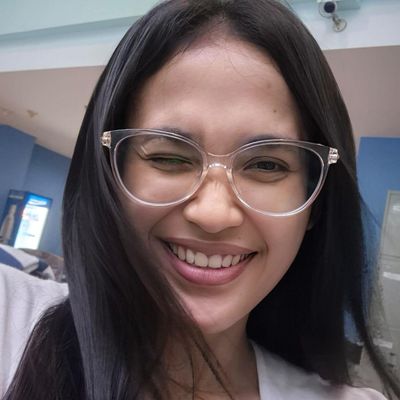 Helen, 27