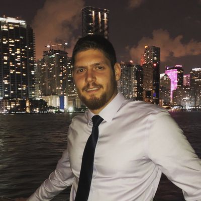 Daniel, 34