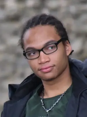 Cedrick, 18