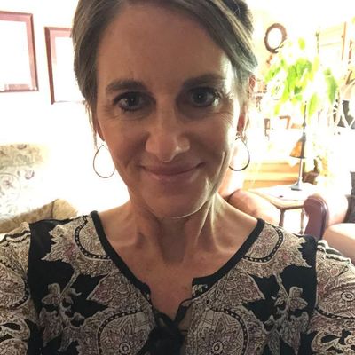 Angela, 53