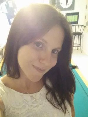 Nikki, 40