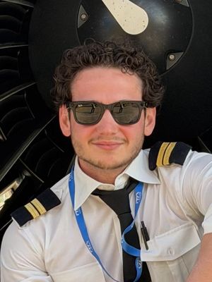 Carlo, 26