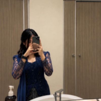 Liora, 18