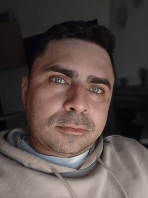 Erick, 35